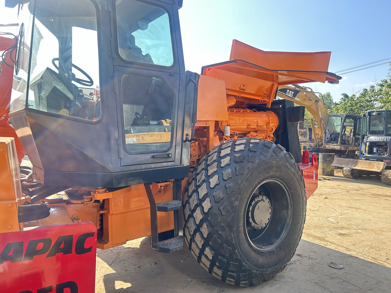 Dynapac CA25D roller - Road roller: picture 2 Dynapac CA25D roller - Road roller: picture 2