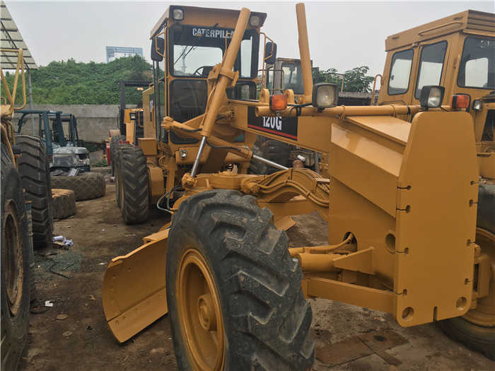 Good Price Used Caterpillar 120G 140g Motor Grader CAT 140k 140g 14H 14g 12G 120G motor grader - Grader: picture 5 Good Price Used Caterpillar 120G 140g Motor Grader CAT 140k 140g 14H 14g 12G 120G motor grader - Grader: picture 5