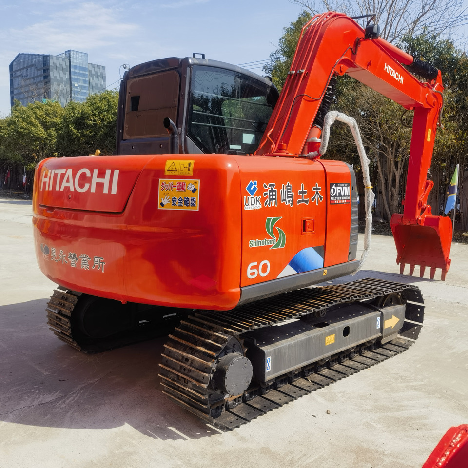 Hitachi ZX60 Excavator - Crawler excavator: picture 2 Hitachi ZX60 Excavator - Crawler excavator: picture 2