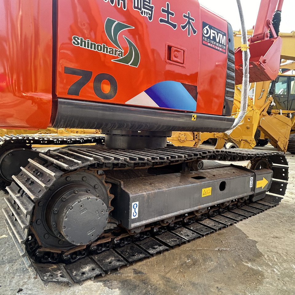 Mini excavator Hitachi  ZX70 Excavator: picture 6