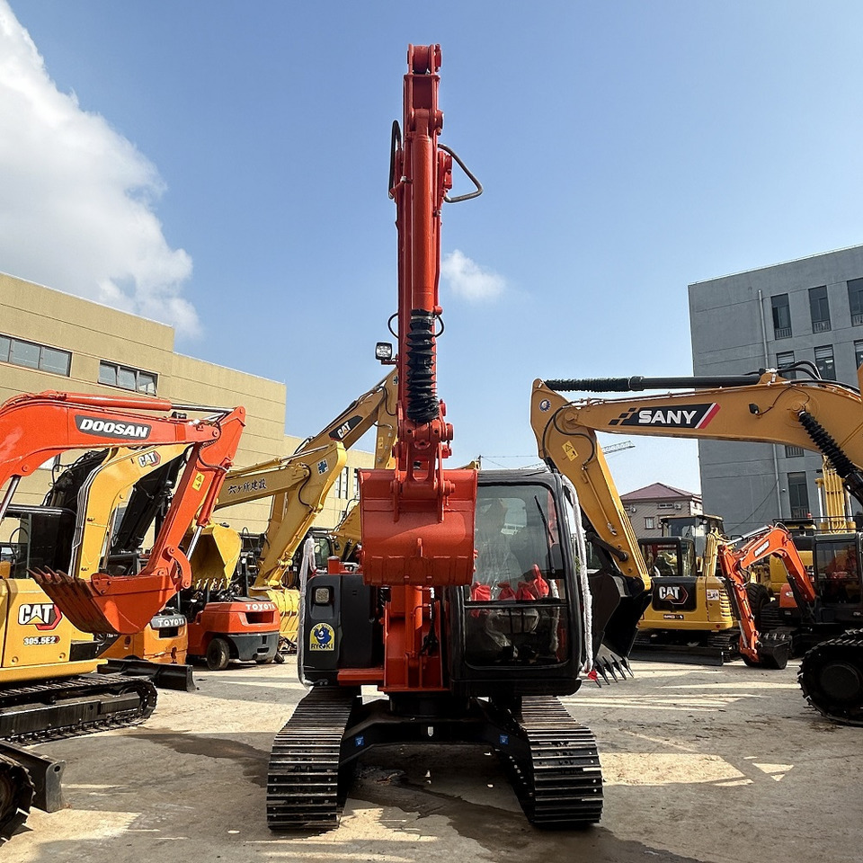 Hitachi ZX70 Excavator - Mini excavator: picture 4 Hitachi ZX70 Excavator - Mini excavator: picture 4