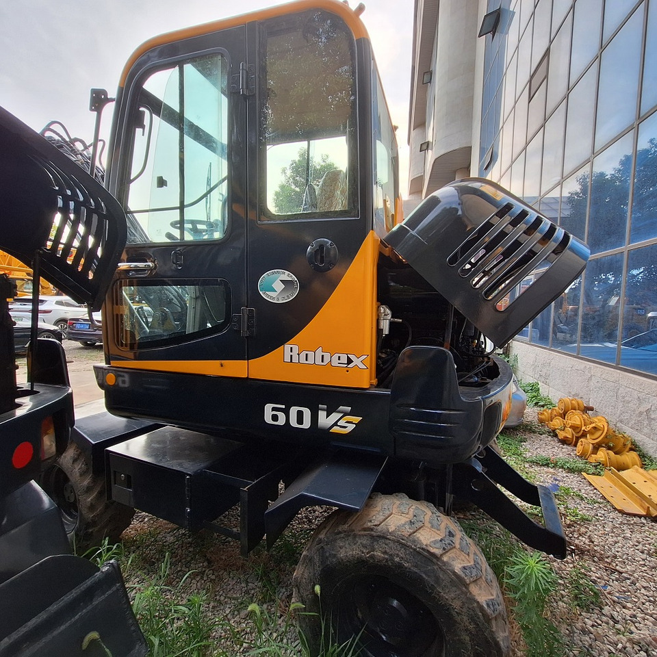 Hyundai 60vs excavator - Wheel excavator: picture 1 Hyundai 60vs excavator - Wheel excavator: picture 1