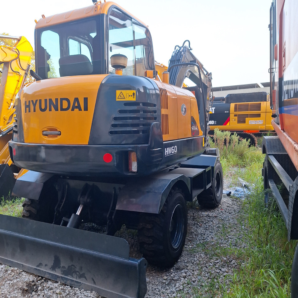 Hyundai HW60 excavator - Wheel excavator: picture 5 Hyundai HW60 excavator - Wheel excavator: picture 5