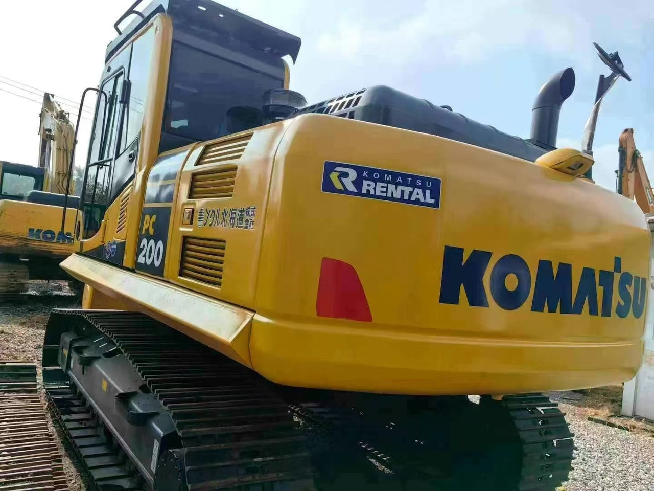 Komatsu PC200-7 excavator - Crawler excavator: picture 3 Komatsu PC200-7 excavator - Crawler excavator: picture 3