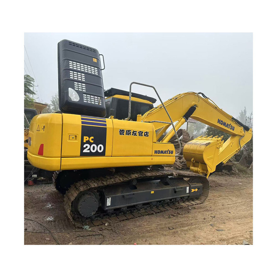 Komatsu PC200-7 excavator - Crawler excavator: picture 3 Komatsu PC200-7 excavator - Crawler excavator: picture 3