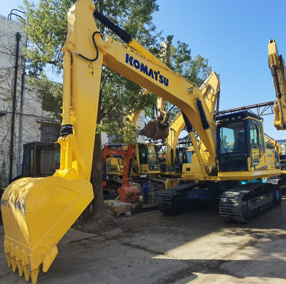 Komatsu PC200-8 Excavator - Crawler excavator: picture 1 Komatsu PC200-8 Excavator - Crawler excavator: picture 1