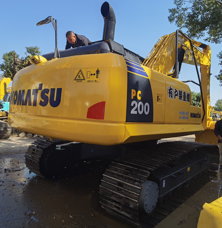 Komatsu PC200-8 Excavator - Crawler excavator: picture 2 Komatsu PC200-8 Excavator - Crawler excavator: picture 2