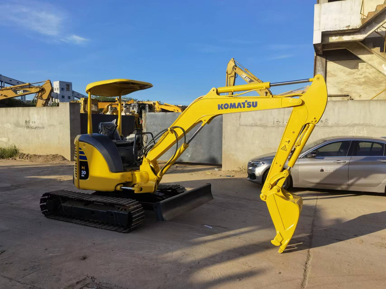 Komatsu PC30 Excavator - Crawler excavator: picture 2 Komatsu PC30 Excavator - Crawler excavator: picture 2