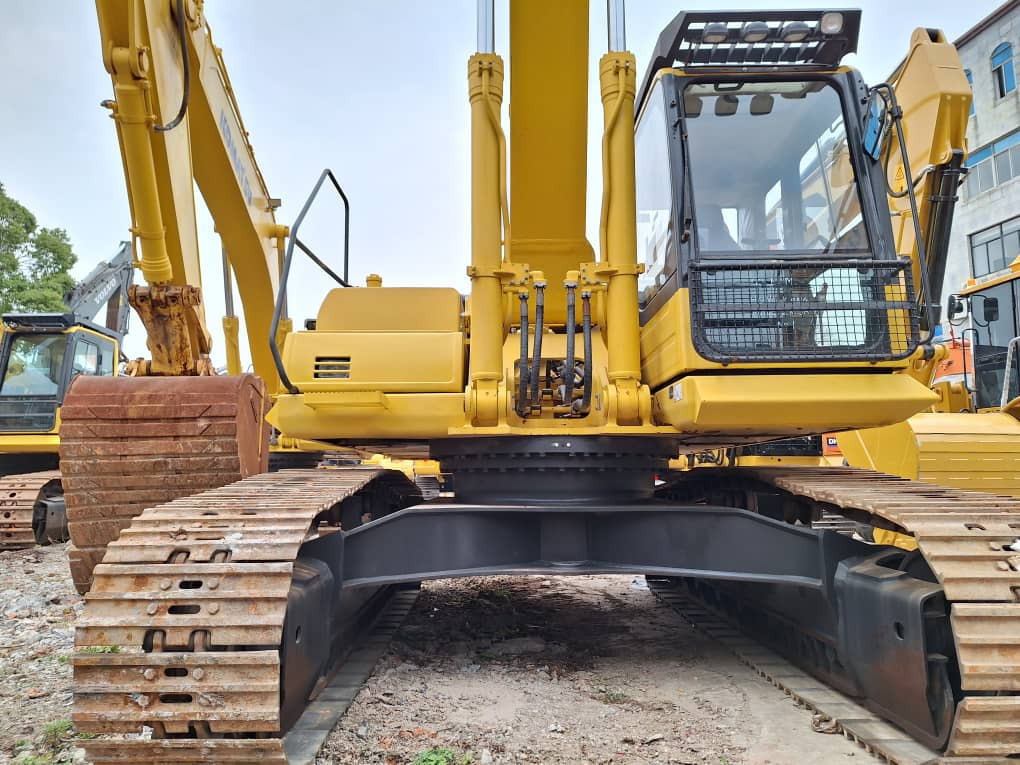Komatsu PC350-8 excavator - Crawler excavator: picture 4 Komatsu PC350-8 excavator - Crawler excavator: picture 4