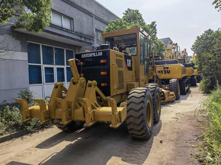 Original Japan caterpillar used motor grader 140H for sale CAT 140H 120H 120K second hand grader - Grader: picture 2 Original Japan caterpillar used motor grader 140H for sale CAT 140H 120H 120K second hand grader - Grader: picture 2