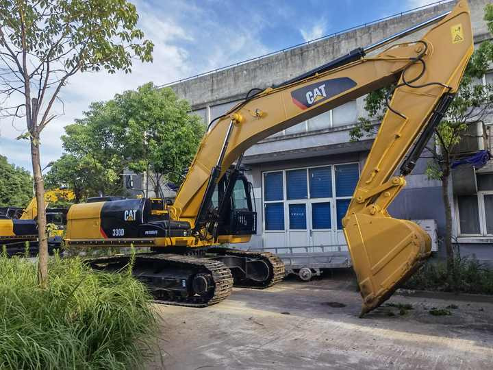 Original japanese second hand Caterpillar 330D Hydraulic Crawler digger excavator CAT 330D used excavators in stock - Crawler excavator: picture 2 Original japanese second hand Caterpillar 330D Hydraulic Crawler digger excavator CAT 330D used excavators in stock - Crawler excavator: picture 2