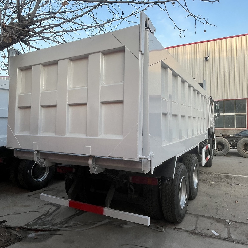 SINOTRUK Howo Dump truck 371hp 6x4 - Tipper: picture 2 SINOTRUK Howo Dump truck 371hp 6x4 - Tipper: picture 2