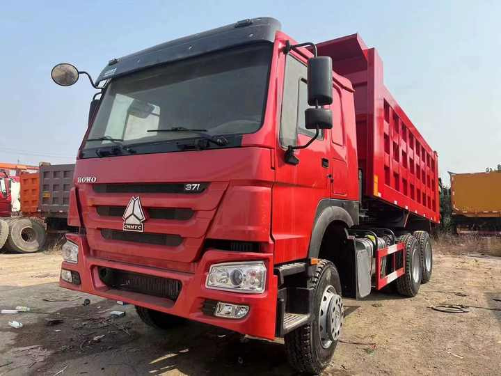 Second Hand 6x4/8x4 Used Howo Tipper Dump Truck Used 10 Wheels Sinotruck Howo Dump Truck - Tipper: picture 4 Second Hand 6x4/8x4 Used Howo Tipper Dump Truck Used 10 Wheels Sinotruck Howo Dump Truck - Tipper: picture 4