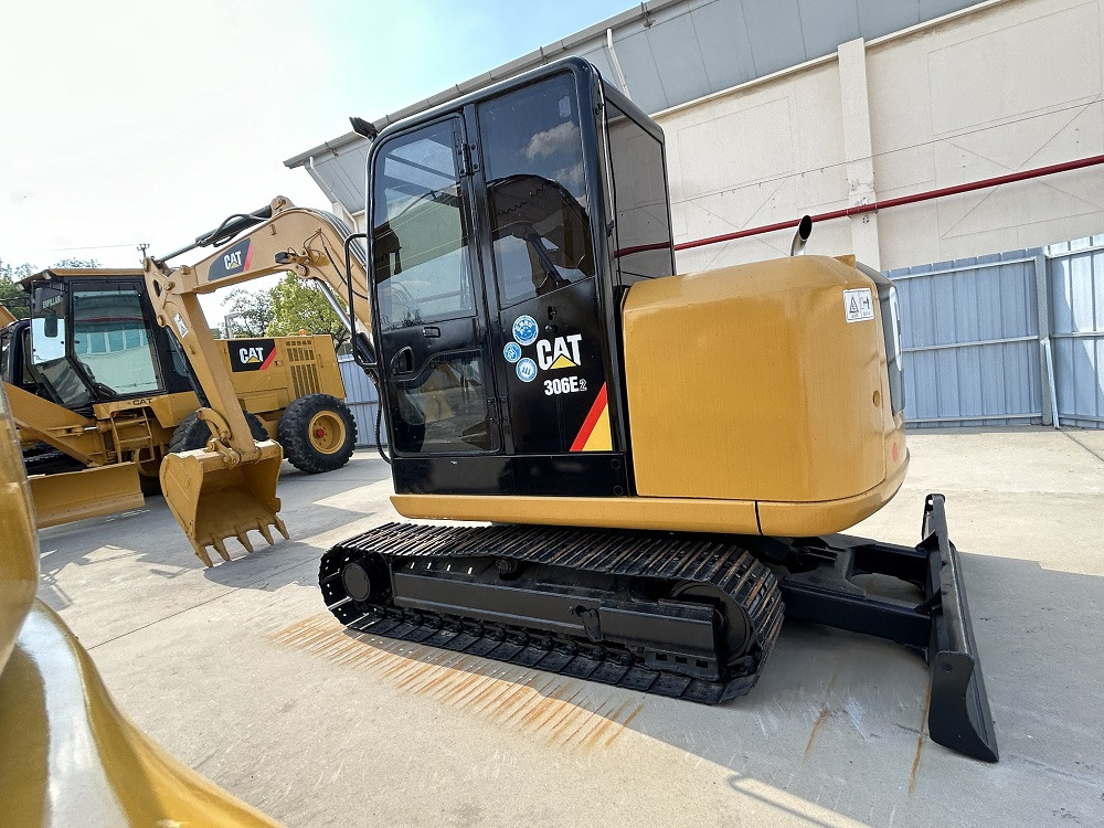 Used cat 306e2 excavator - Mini excavator: picture 1 Used cat 306e2 excavator - Mini excavator: picture 1