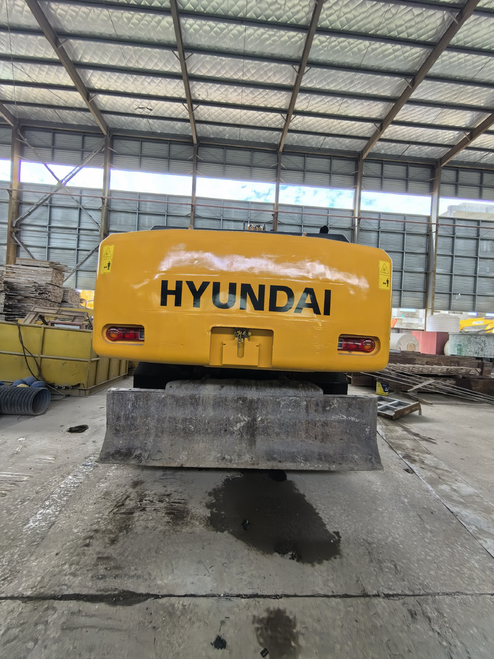 Used hyundai R210W-7 wheel excavator - Wheel excavator: picture 5 Used hyundai R210W-7 wheel excavator - Wheel excavator: picture 5