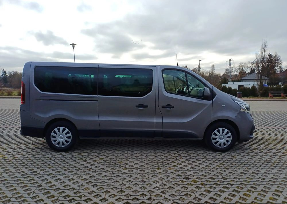 Renault Trafic 2.0 dCi Escapade EDC - Minibus, Passenger van: picture 5 Renault Trafic 2.0 dCi Escapade EDC - Minibus, Passenger van: picture 5