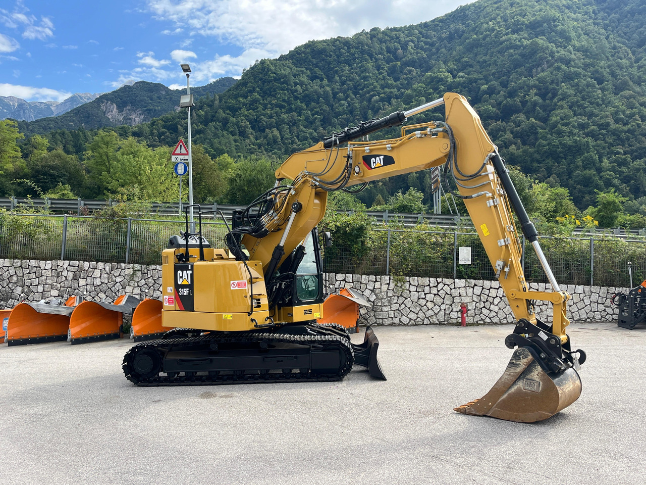ESCAVATORE CAT 315F L - Mini excavator: picture 5 ESCAVATORE CAT 315F L - Mini excavator: picture 5
