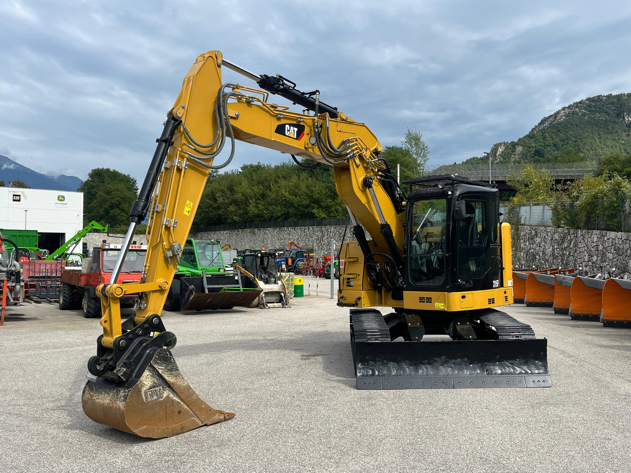ESCAVATORE CAT 315F L - Mini excavator: picture 3 ESCAVATORE CAT 315F L - Mini excavator: picture 3