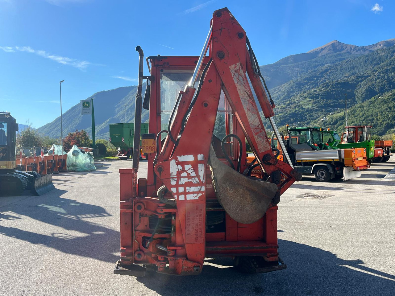 Backhoe loader TERNA FAI 555: picture 6