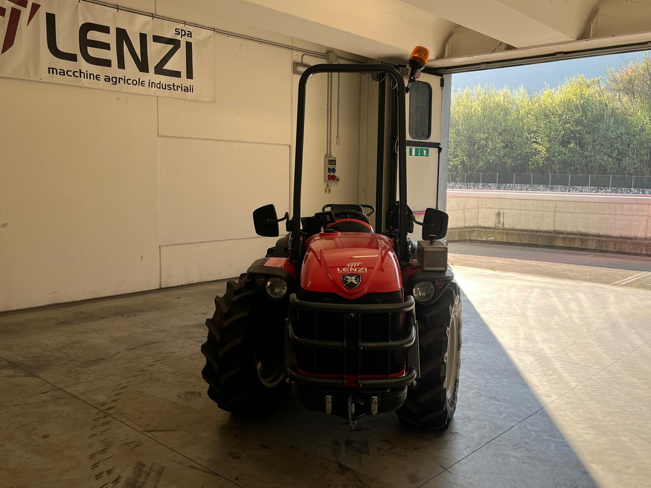 TRATTORE ANTONIO CARRARO TRX 10900R - Farm tractor: picture 4 TRATTORE ANTONIO CARRARO TRX 10900R - Farm tractor: picture 4