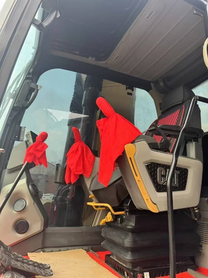 CAT 320 GC - Crawler excavator: picture 3 CAT 320 GC - Crawler excavator: picture 3