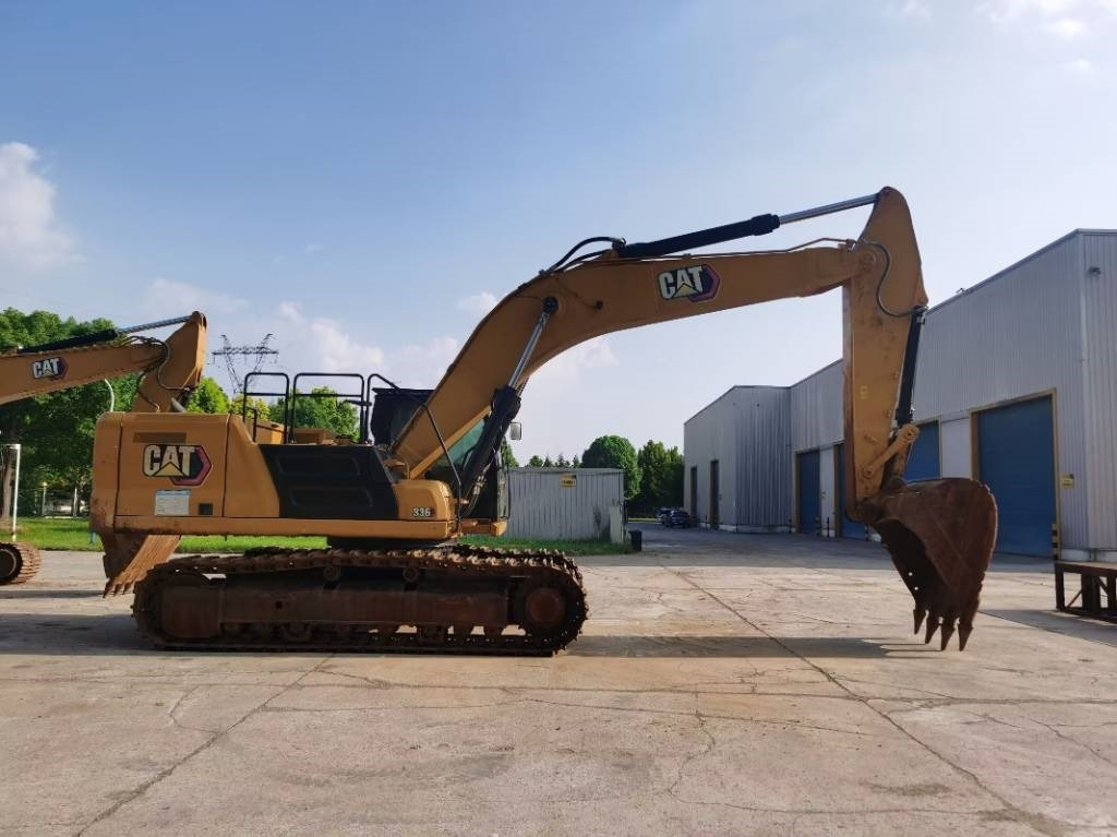 CAT 336 - Crawler excavator: picture 3 CAT 336 - Crawler excavator: picture 3