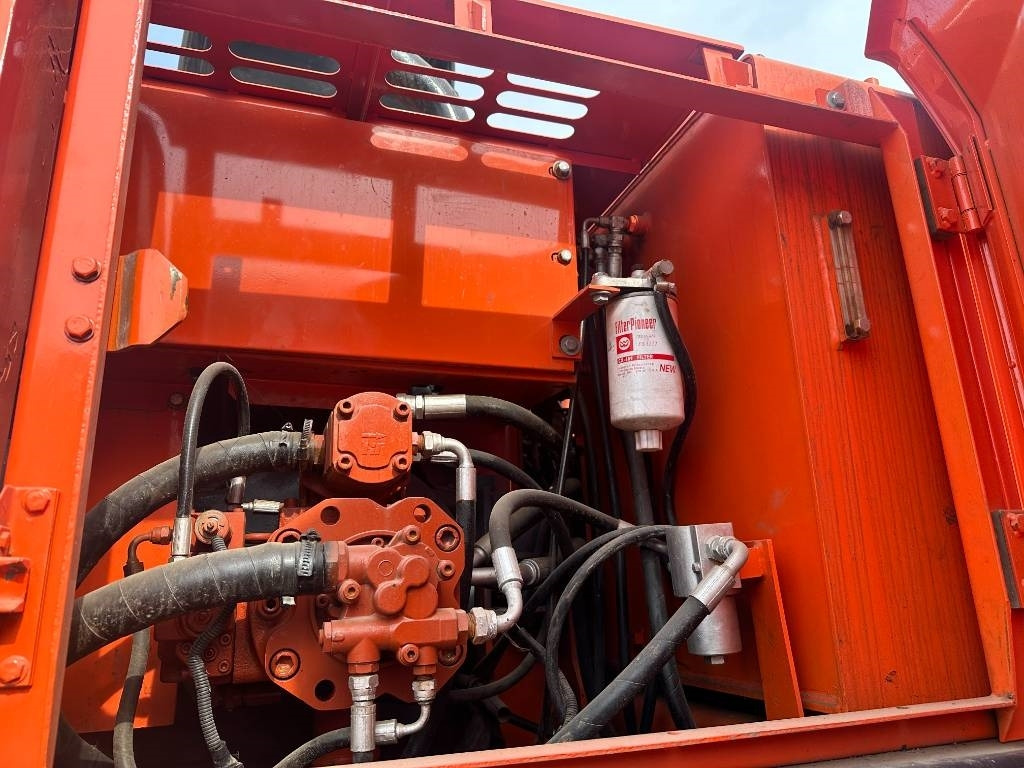 Doosan 150 W-7  leasing Doosan 150 W-7: picture 8