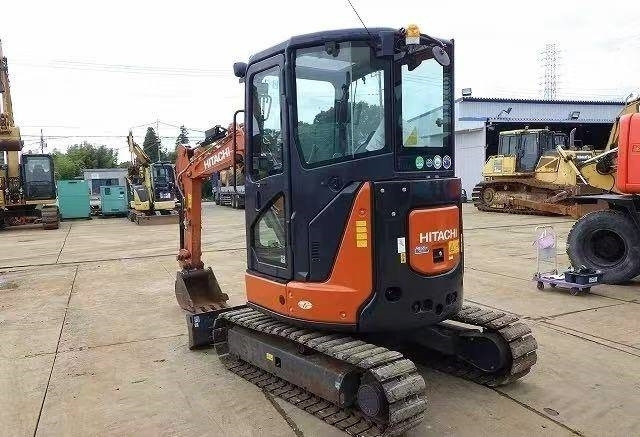 Hitachi 30 - Crawler excavator: picture 3 Hitachi 30 - Crawler excavator: picture 3