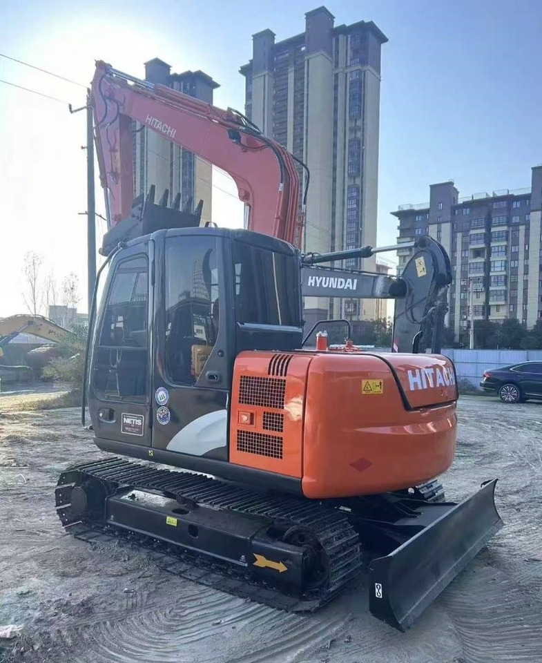 Hitachi ZAXS 70 - Mini excavator: picture 3 Hitachi ZAXS 70 - Mini excavator: picture 3