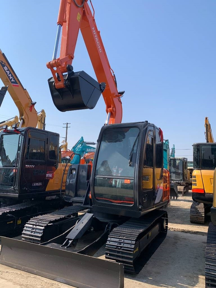 Hitachi Zaxis 70 - Mini excavator: picture 5 Hitachi Zaxis 70 - Mini excavator: picture 5