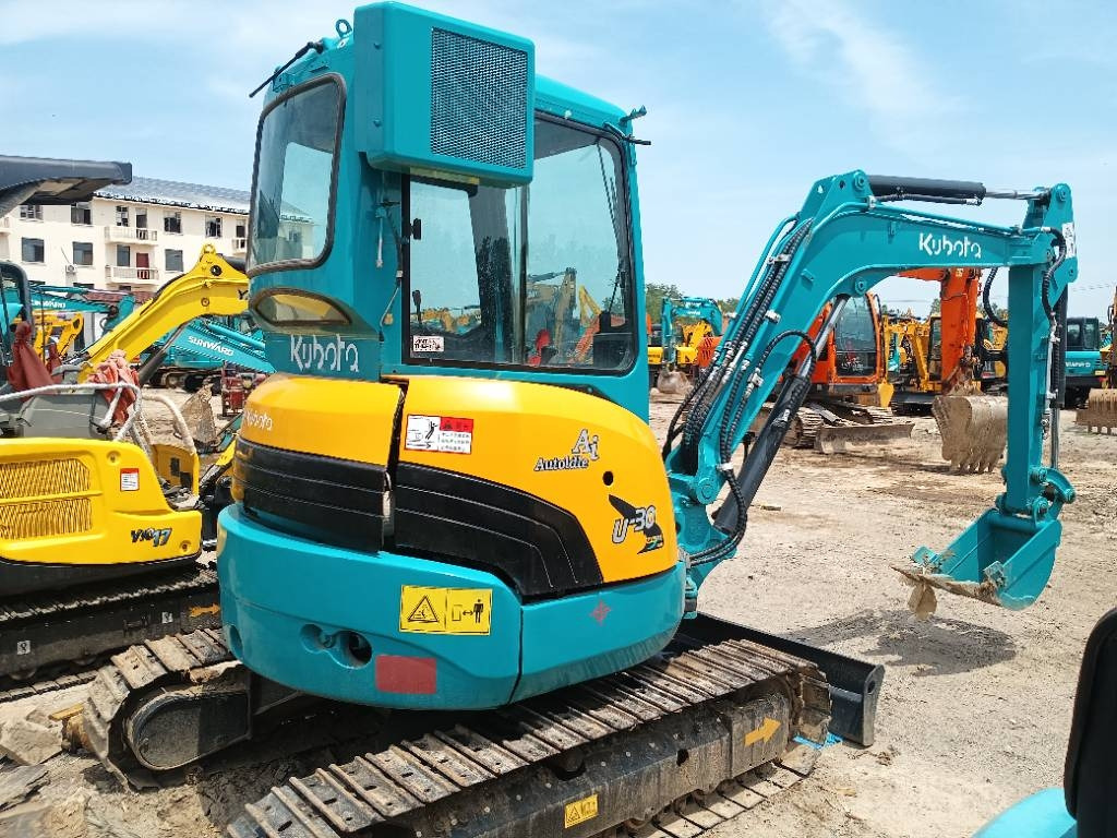 Kubota U 30 - Mini excavator: picture 1 Kubota U 30 - Mini excavator: picture 1