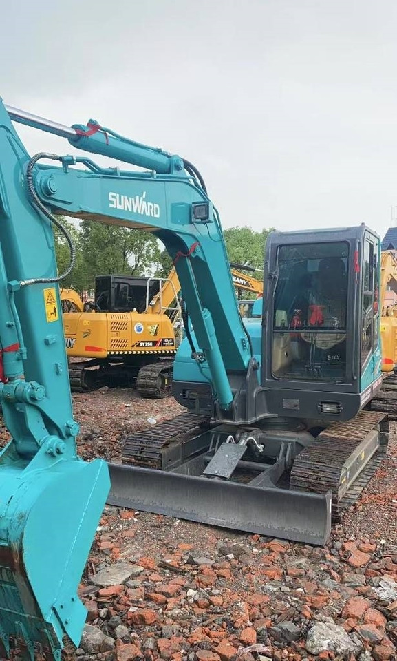 Sunward 70 - Mini excavator: picture 1 Sunward 70 - Mini excavator: picture 1