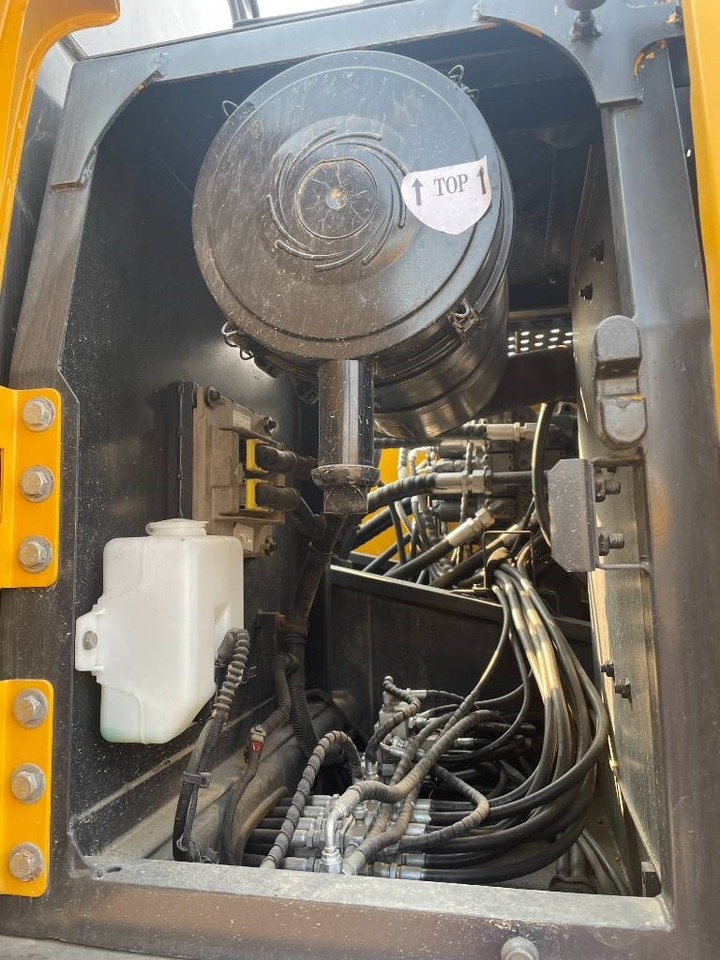 Volvo EC 210 - Crawler excavator: picture 4 Volvo EC 210 - Crawler excavator: picture 4