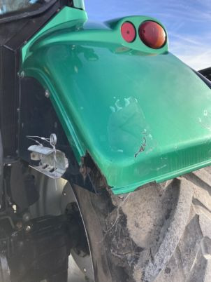 Valtra T162 VERSU - Farm tractor: picture 5 Valtra T162 VERSU - Farm tractor: picture 5