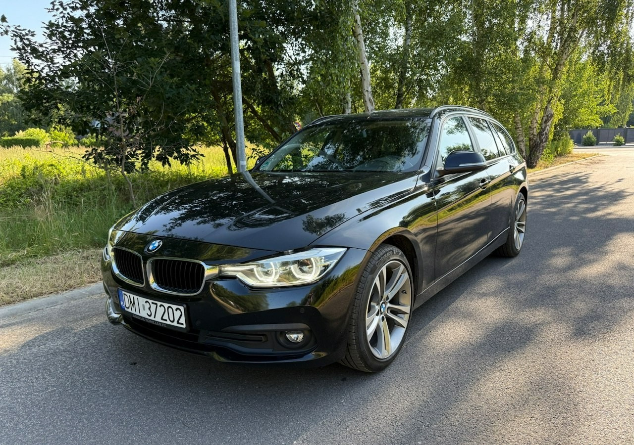 BMW SERIA 3 V (F30/F31/F34) BMW SERIA 3 318d 150KM Automat SportLine*AdaptiveLed*Navi*Półskóra*SerwisBMW* FV - Estate car: picture 1 BMW SERIA 3 V (F30/F31/F34) BMW SERIA 3 318d 150KM Automat SportLine*AdaptiveLed*Navi*Półskóra*SerwisBMW* FV - Estate car: picture 1