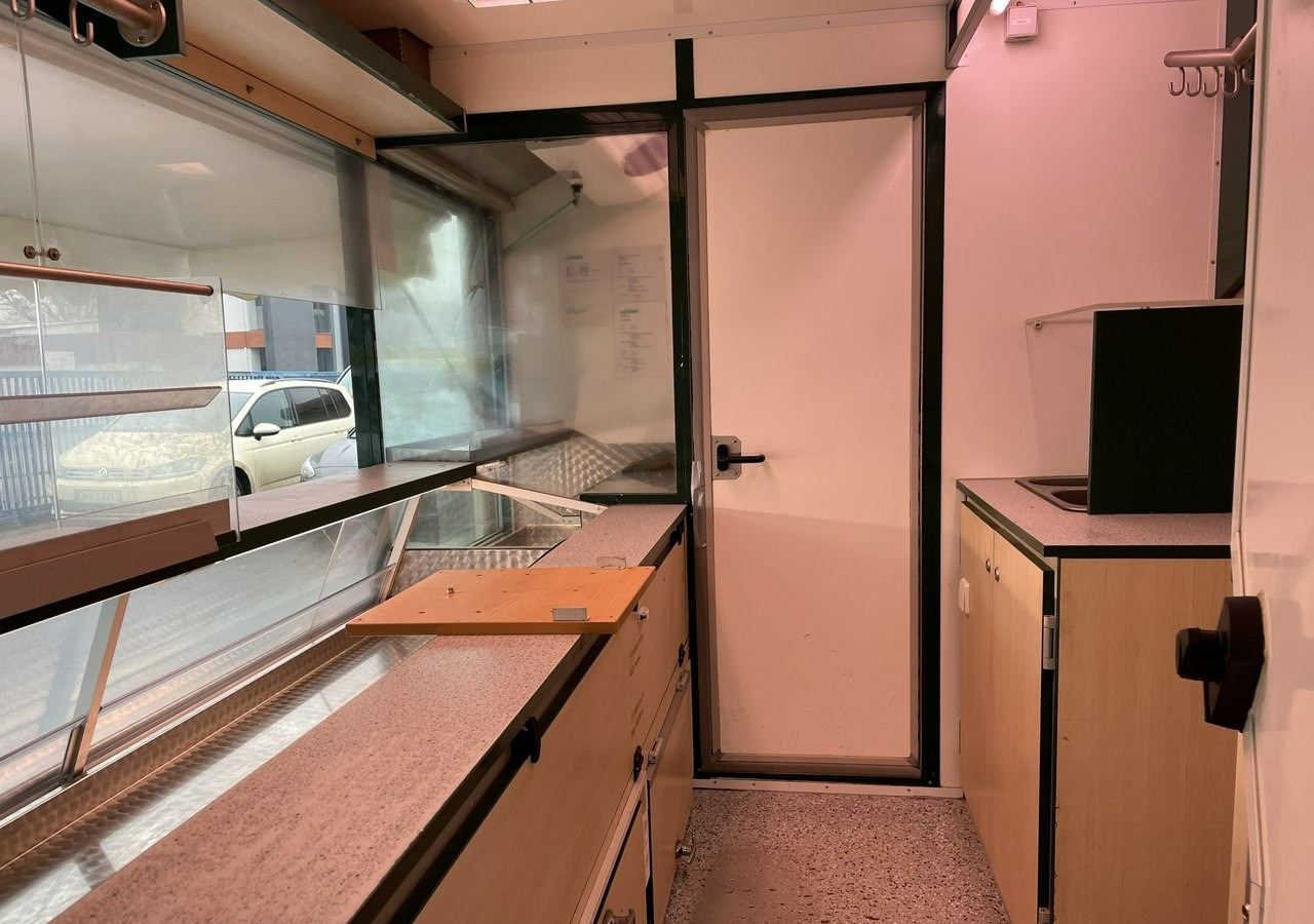 Citroen Jumper Autosklep 4X4 węd Gastronomiczny Food Truck Foodtruck Sklep W-zasi20 - Vending truck: picture 5 Citroen Jumper Autosklep 4X4 węd Gastronomiczny Food Truck Foodtruck Sklep W-zasi20 - Vending truck: picture 5