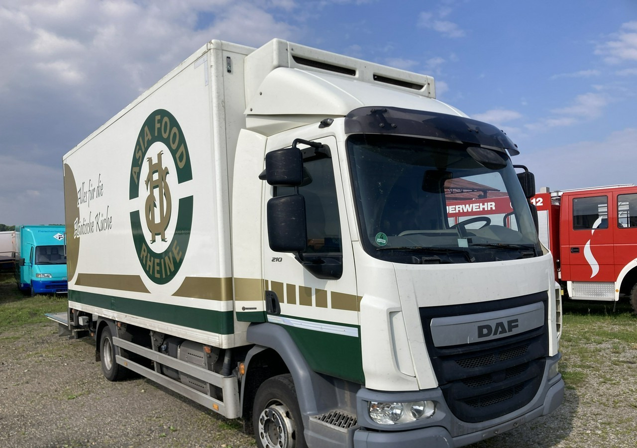 DAF Inny DAF DAF LF210FA Chłodnia Konvekta Hydro klapa 2014 - Refrigerated delivery van: picture 1 DAF Inny DAF DAF LF210FA Chłodnia Konvekta Hydro klapa 2014 - Refrigerated delivery van: picture 1