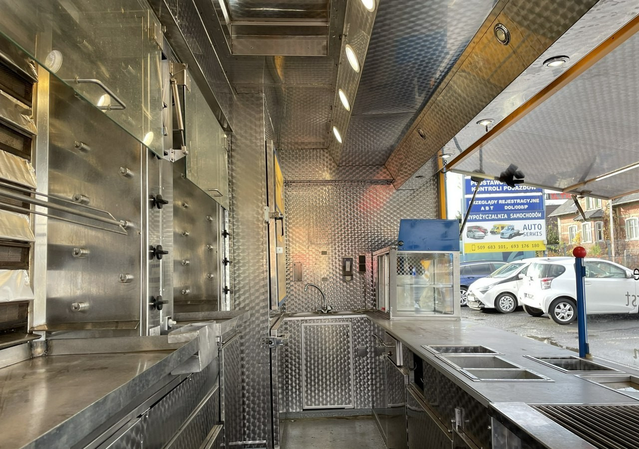 Fiat Ducato Autosklep Autogrill Gastronomiczny Food Truck Foodtruck sklep bar20 - Vending truck: picture 5 Fiat Ducato Autosklep Autogrill Gastronomiczny Food Truck Foodtruck sklep bar20 - Vending truck: picture 5