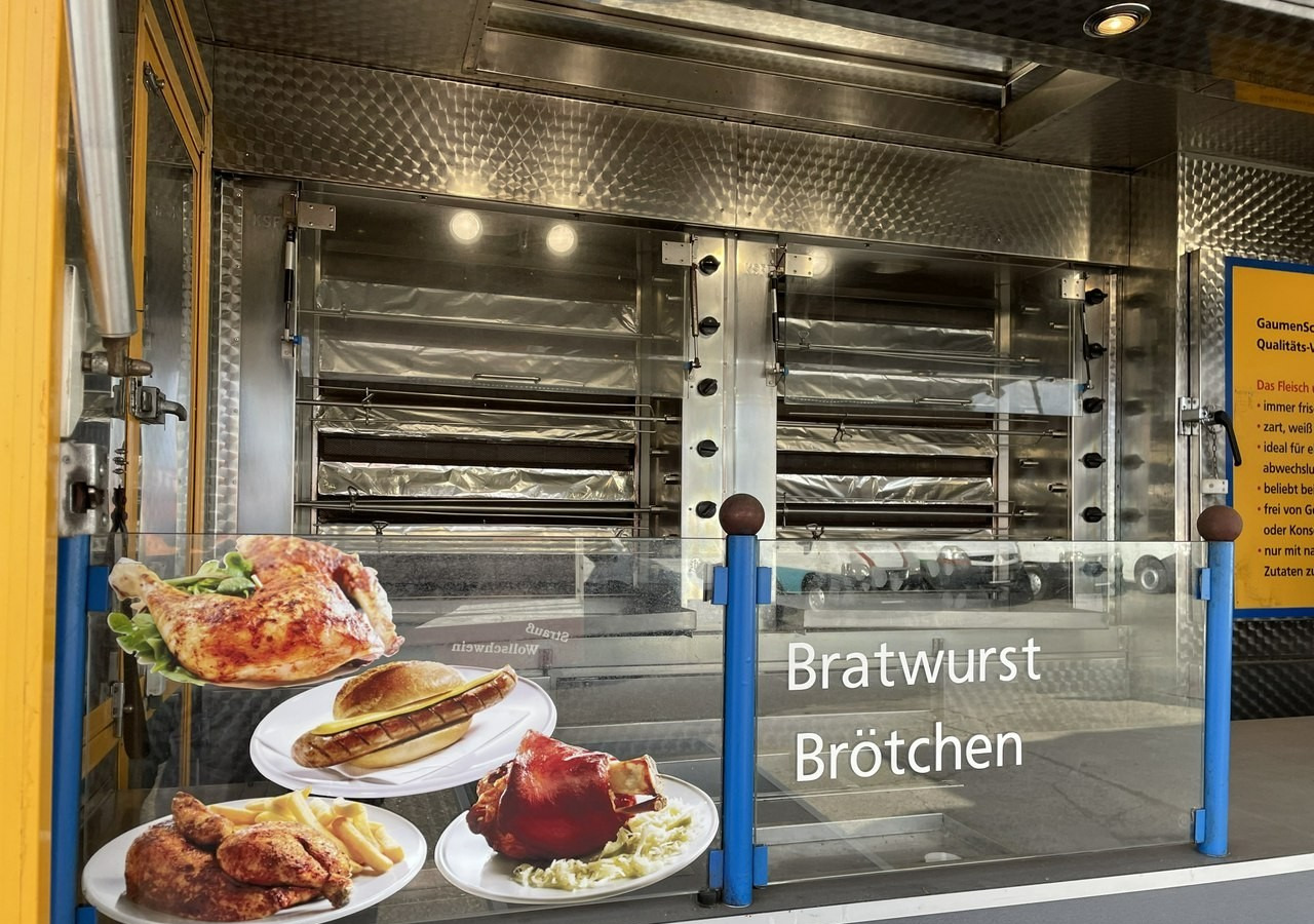 Fiat Ducato Autosklep Autogrill Gastronomiczny Food Truck Foodtruck sklep bar20 - Vending truck: picture 3 Fiat Ducato Autosklep Autogrill Gastronomiczny Food Truck Foodtruck sklep bar20 - Vending truck: picture 3