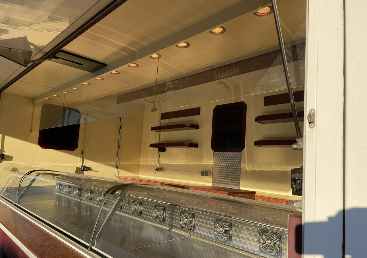 Fiat Ducato Autosklep Gastronomiczny food truck foodtruck sklep W-zas DMC3500 20 - Vending truck: picture 4 Fiat Ducato Autosklep Gastronomiczny food truck foodtruck sklep W-zas DMC3500 20 - Vending truck: picture 4