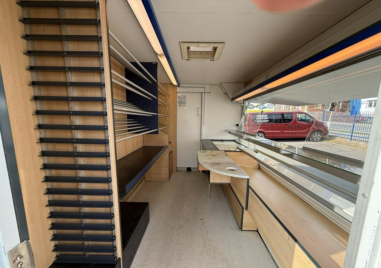 Fiat Ducato Autosklep pieczywa Gastronomiczny Food Truck Foodtruck sklep Borco - Vending truck: picture 5 Fiat Ducato Autosklep pieczywa Gastronomiczny Food Truck Foodtruck sklep Borco - Vending truck: picture 5