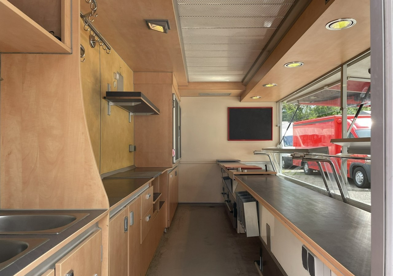 Fiat Ducato Autosklep wędlin Gastronomiczny Food Truck Foodtruck Sklep Borco - Vending truck: picture 2 Fiat Ducato Autosklep wędlin Gastronomiczny Food Truck Foodtruck Sklep Borco - Vending truck: picture 2