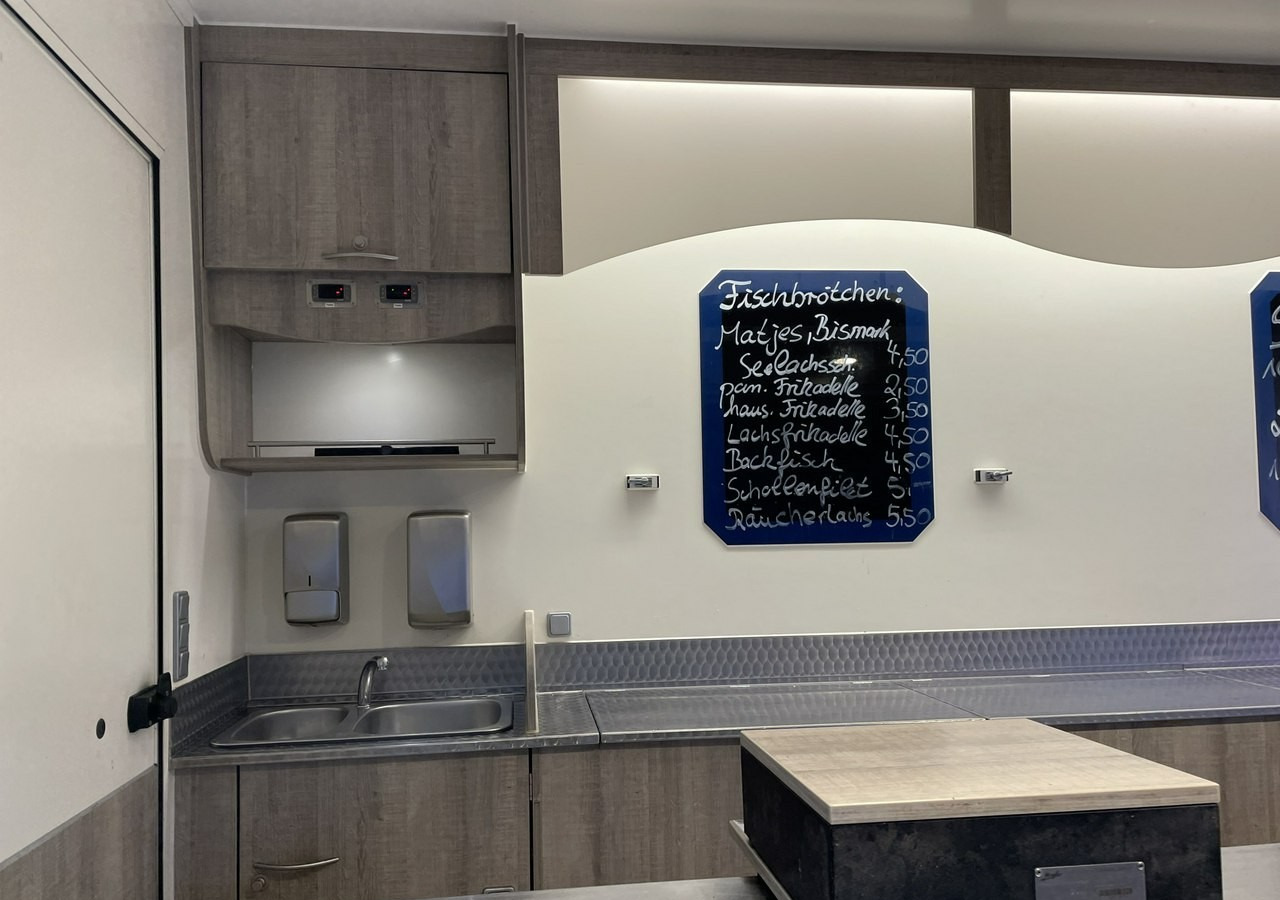 Fiat Ducato Autosklep wędlin Ryb Gastronomiczny Food Truck Foodtruck 116tkm 201 - Vending truck: picture 4 Fiat Ducato Autosklep wędlin Ryb Gastronomiczny Food Truck Foodtruck 116tkm 201 - Vending truck: picture 4