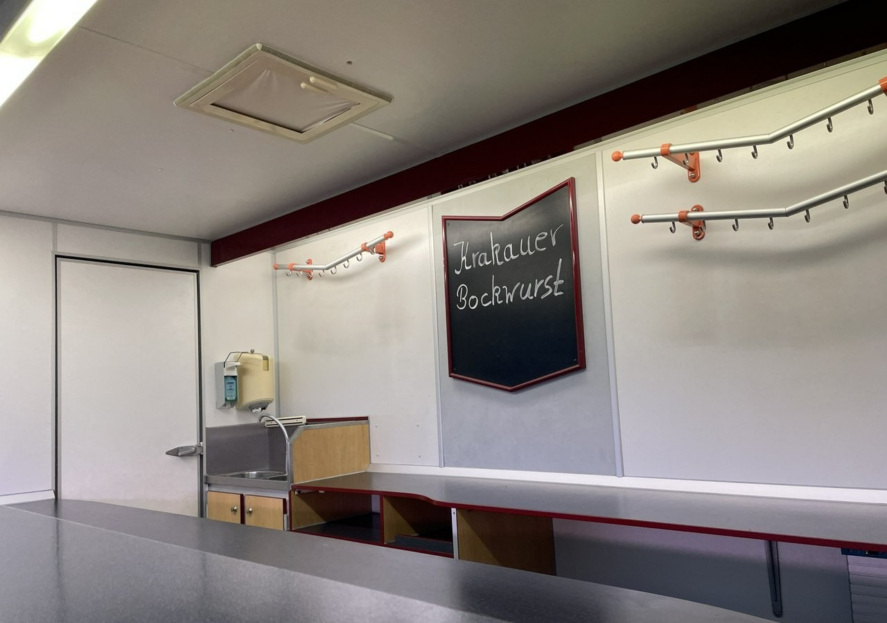 Fiat Ducato Ducato Autosklep wedlin Sklep Gastronomiczny Food Truck Foodtruck 20 - Vending truck: picture 2 Fiat Ducato Ducato Autosklep wedlin Sklep Gastronomiczny Food Truck Foodtruck 20 - Vending truck: picture 2