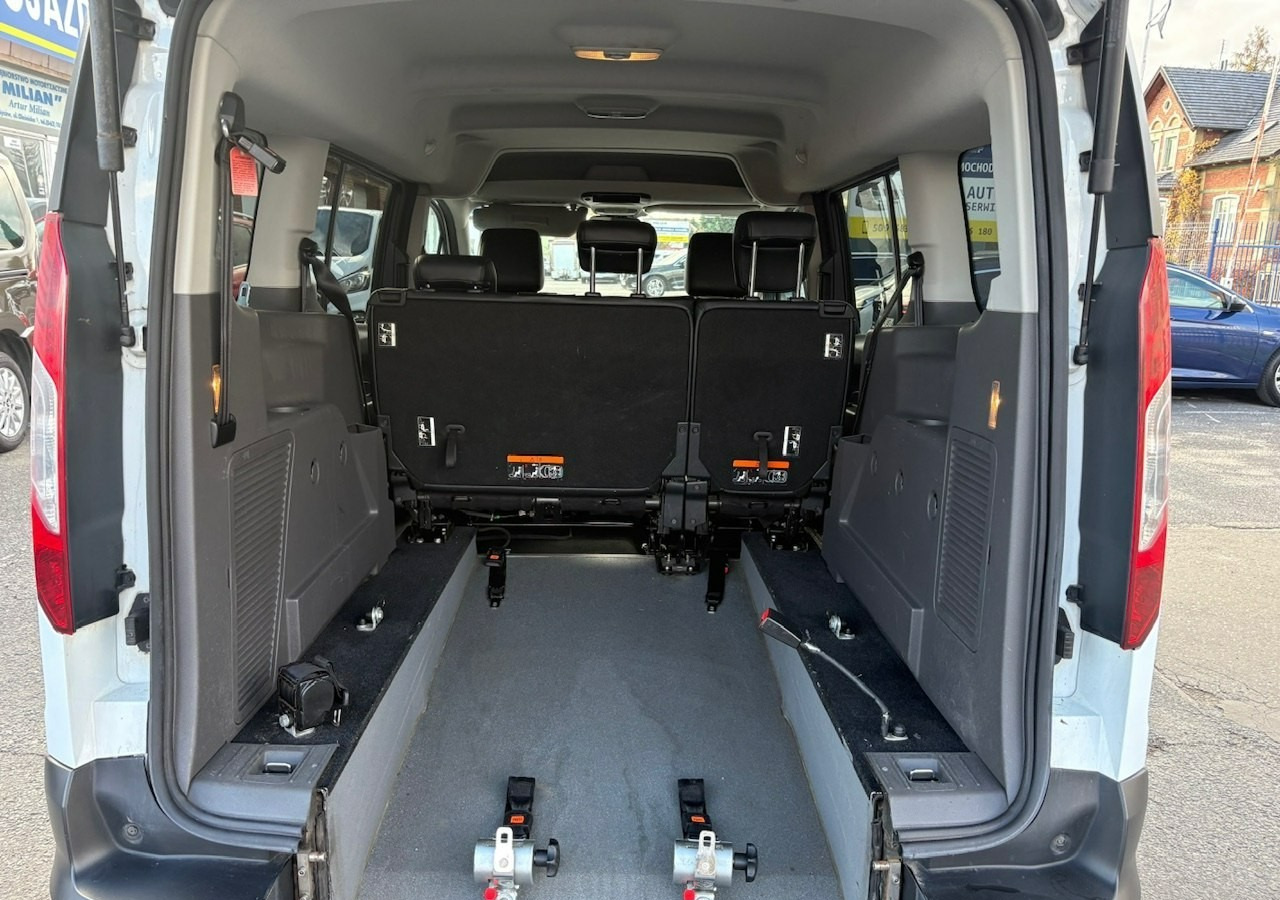 Ford Tourneo Connect II Connect dla niepełnosprawnych Rampa Inwalida PFRON 2021 1.5TDci Auto - Estate car: picture 5 Ford Tourneo Connect II Connect dla niepełnosprawnych Rampa Inwalida PFRON 2021 1.5TDci Auto - Estate car: picture 5