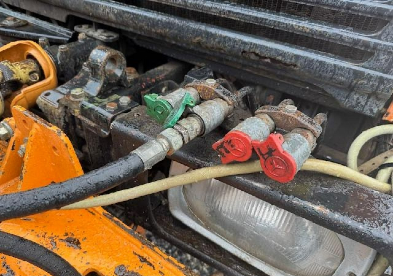 Inna Inny Unimog 4X4 Kosiarka bijakowa teleskopowa posypywarka pług odśnieżark - Dropside/ Flatbed truck, Municipal/ Special vehicle: picture 5 Inna Inny Unimog 4X4 Kosiarka bijakowa teleskopowa posypywarka pług odśnieżark - Dropside/ Flatbed truck, Municipal/ Special vehicle: picture 5