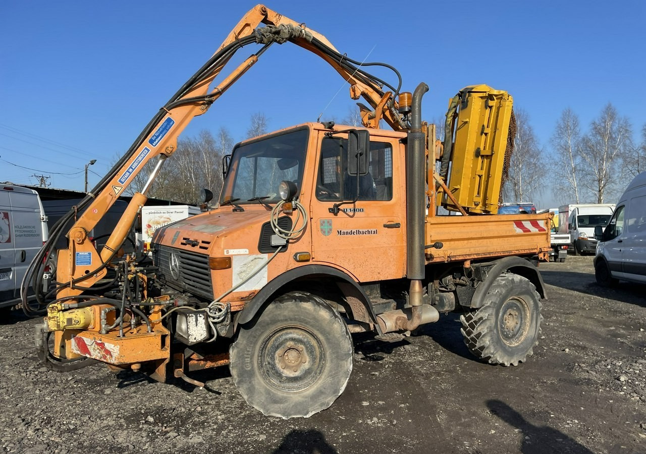 Inna Inny Unimog 4X4 Kosiarka bijakowa teleskopowa posypywarka pług odśnieżark - Dropside/ Flatbed truck, Municipal/ Special vehicle: picture 3 Inna Inny Unimog 4X4 Kosiarka bijakowa teleskopowa posypywarka pług odśnieżark - Dropside/ Flatbed truck, Municipal/ Special vehicle: picture 3