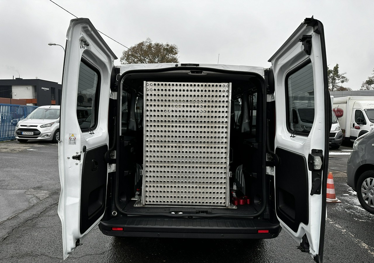 Opel Vivaro III Vivaro dla Niepełnosprawnych Inwalida Rampa 2019 PFRON - Passenger van: picture 4 Opel Vivaro III Vivaro dla Niepełnosprawnych Inwalida Rampa 2019 PFRON - Passenger van: picture 4