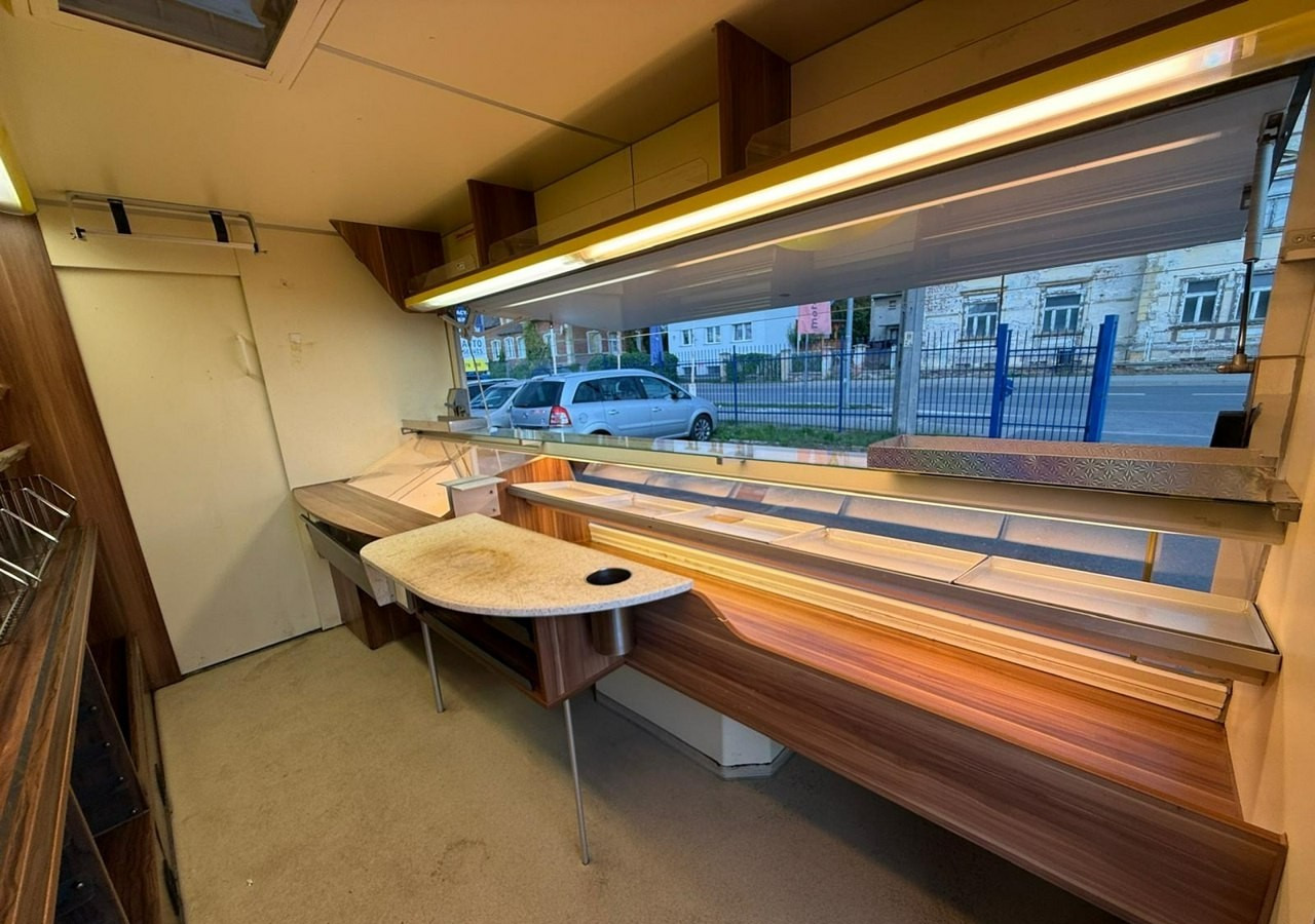 Renault Master Autosklep pieczyw Sklep Gastronomiczny Food Truck Foodtruck BORCO 20 - Vending truck: picture 4 Renault Master Autosklep pieczyw Sklep Gastronomiczny Food Truck Foodtruck BORCO 20 - Vending truck: picture 4