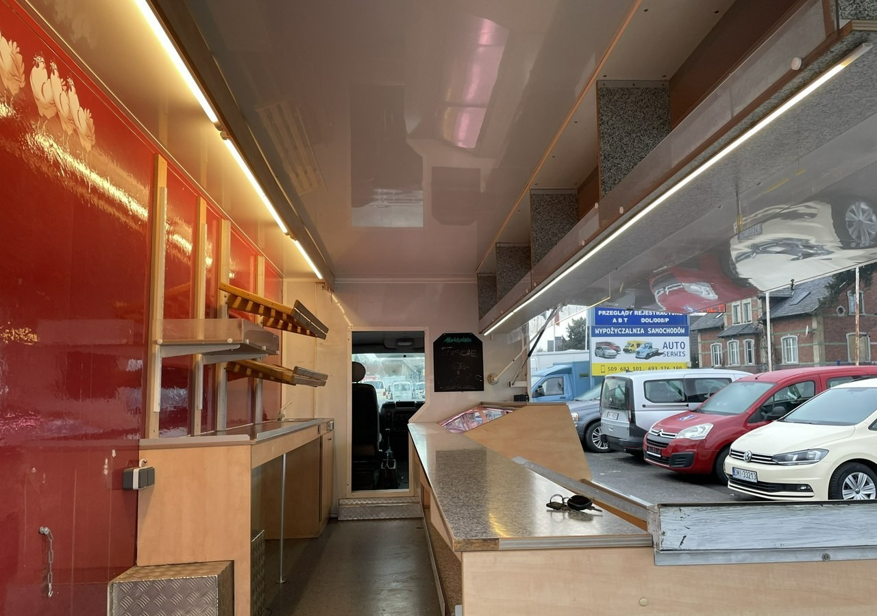 Renault Master Autosklep warzywniak Gastronomiczny Food Truck Foodtruck Sklep 3500 - Vending truck: picture 2 Renault Master Autosklep warzywniak Gastronomiczny Food Truck Foodtruck Sklep 3500 - Vending truck: picture 2